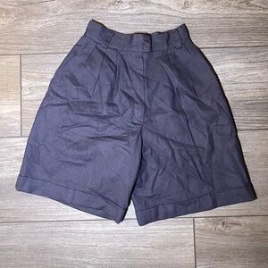 EUC 100% Pure Wool True Vintage Pleated High Waisted Cuffed Shorts